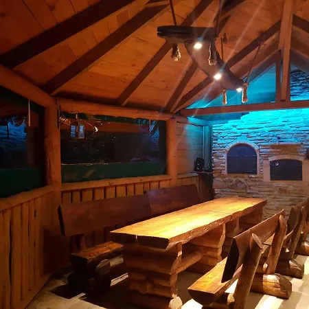 Apartament Bieszczadzki Horyzont Ustrzyki Dolne Zewnętrze zdjęcie
