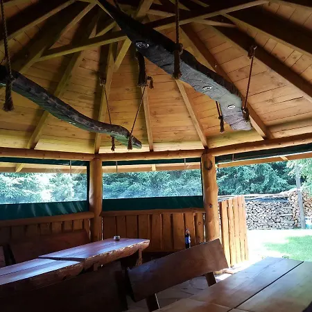 Apartament Bieszczadzki Horyzont Ustrzyki Dolne Zewnętrze zdjęcie