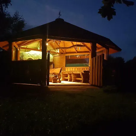 Apartament Bieszczadzki Horyzont Ustrzyki Dolne Zewnętrze zdjęcie